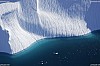 Vue aérienne de l'Icefjord, le plus gros débiteur d'icebergs de l'hémisphère nord<br>Ilulissat